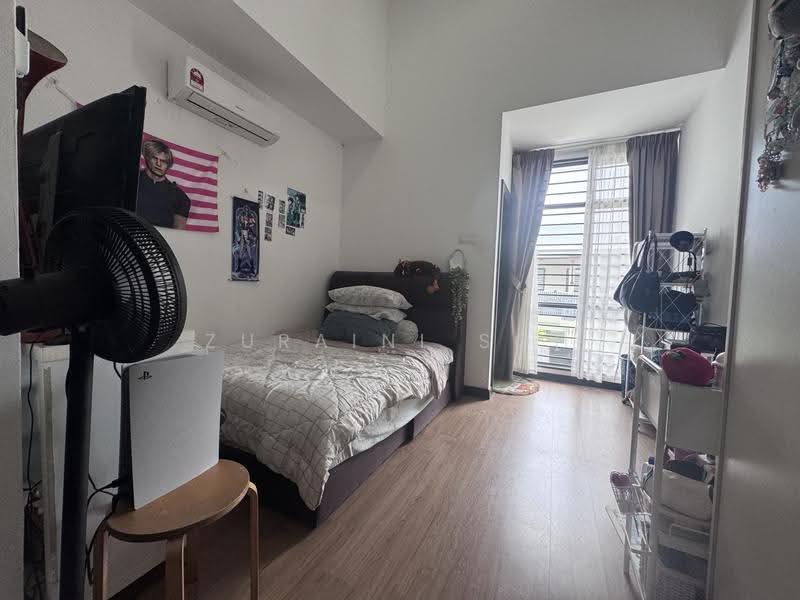 2-storey Terraced House for Sale in Laman Glenmarie (Shah Alam) - Zuraini Soh - Bedroom - PropertyGuru.com.my