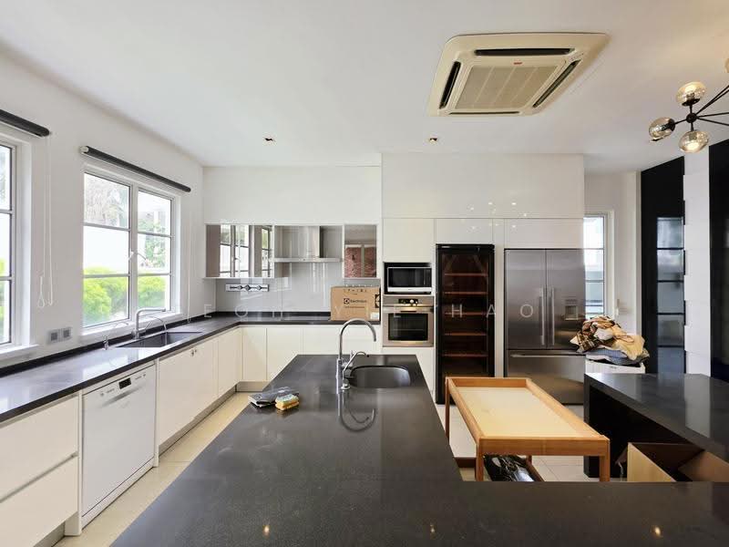 Semi-Detached House for Rent in Damansara Heights (Kuala Lumpur) - Teoh Yie Hao - Kitchen - PropertyGuru.com.my