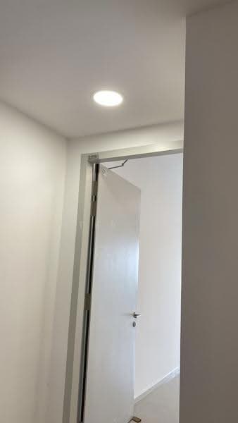 Kediaman Servis untuk Disewa di Jernih Residence - Peter Tan - Corridor - PropertyGuru.com.my