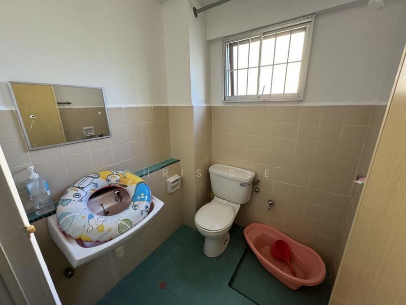 Apartment for Rent at Aman Puri Apartment - Chris See - Bathroom - PropertyGuru.com.my