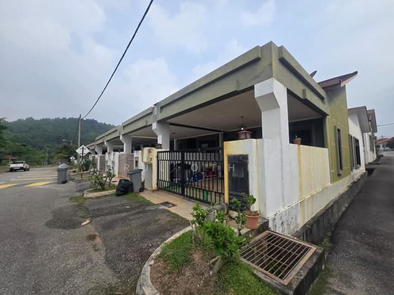 1-storey Terraced House for Sale in Taman Nusa Intan (Senawang) - Azrul Othman - Exterior - PropertyGuru.com.my