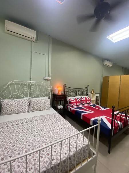 Kedai untuk Dijual di George Town (Penang) - Desmond Chuah - Bedroom - PropertyGuru.com.my