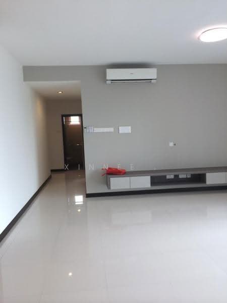 Kondominium untuk Dijual di Vertiq - Xinnee . - Living Room - PropertyGuru.com.my