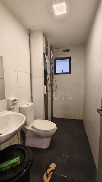 Service Residence for Sale at Metia Residence - Nazrin Hakimin - Bathroom - PropertyGuru.com.my