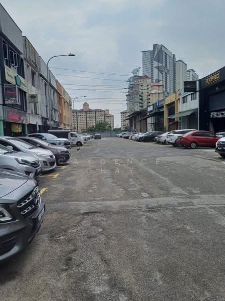 Shop for Sale in Bukit Jalil (Kuala Lumpur) - Caydence Chay - Exterior - PropertyGuru.com.my