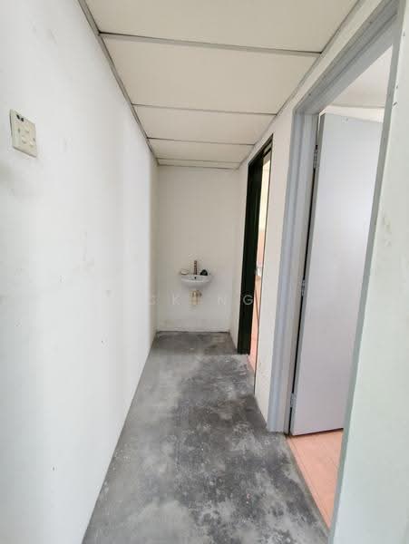 Kedai untuk Disewa di Bandar Sri Permaisuri (Cheras) - CK NG - Corridor - PropertyGuru.com.my