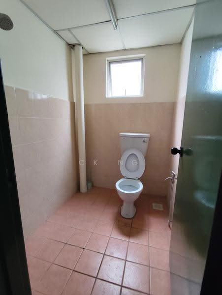 Kedai untuk Disewa di Bandar Sri Permaisuri (Cheras) - CK NG - Bathroom - PropertyGuru.com.my
