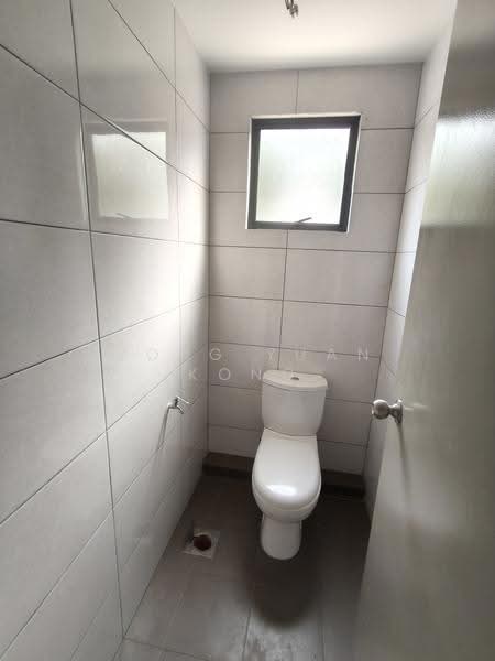 Kedai / Pejabat untuk Dijual di Aman Perdana (Kapar) - Wong Yuan Kong - PropertyGuru.com.my
