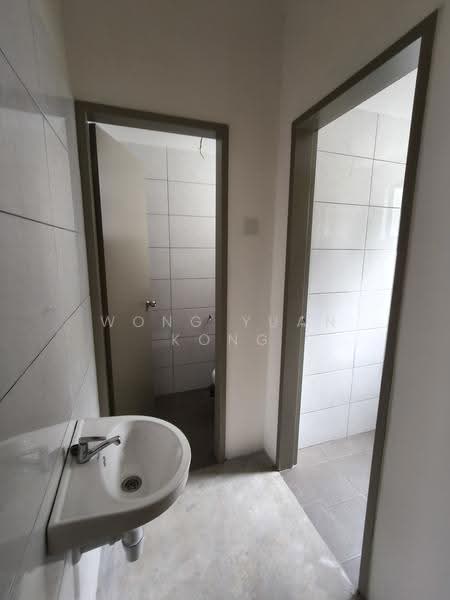 Kedai / Pejabat untuk Dijual di Aman Perdana (Kapar) - Wong Yuan Kong - PropertyGuru.com.my