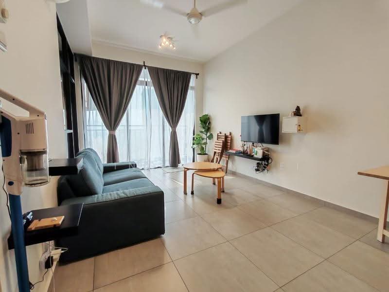 Kondominium untuk Dijual di The Quartz Residence - Ching Linn Sei - Living Room - PropertyGuru.com.my