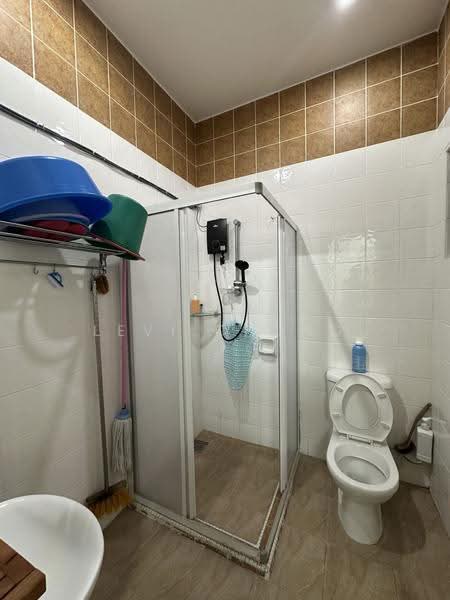 3.5-storey Terraced House for Sale in Meru Valley (Ipoh) - Levi Chong - Bathroom - PropertyGuru.com.my