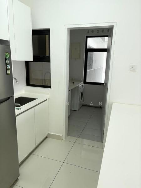 Kondominium untuk Disewa di Vertu Resort - Elvin Tan - Kitchen - PropertyGuru.com.my