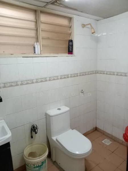 Apartment for Sale at Sri Pelangi - Eda Wong - Bathroom - PropertyGuru.com.my