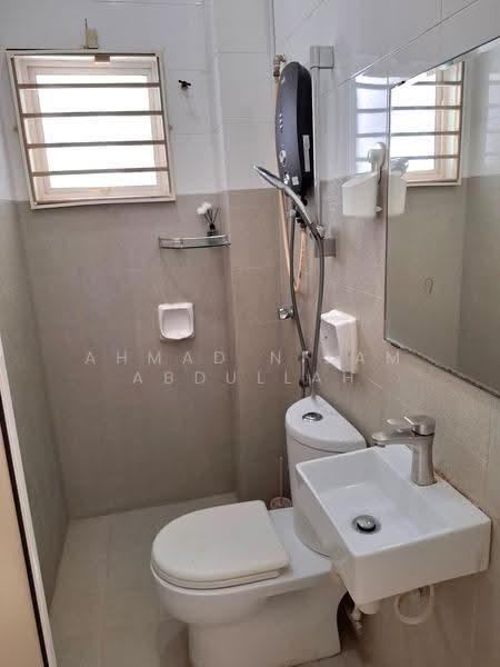 3-storey Terraced House for Rent in Taman Puncak Jalil (Seri Kembangan) - Ahmad Nizam Abdullah - PropertyGuru.com.my