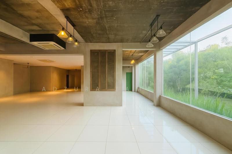2-storey Terraced House for Sale in Perdana Lakeview East (Cyberjaya) - Adzura Zamedin - Interior - PropertyGuru.com.my