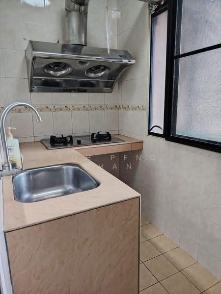Apartment for Sale at Pelangi Heights - Poh Peng Chan - Kitchen - PropertyGuru.com.my