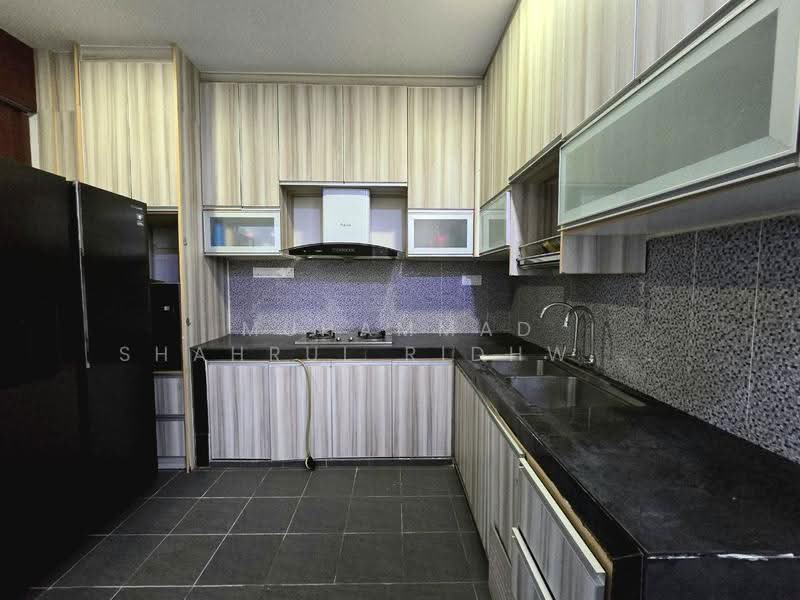 Rumah Teres 2-Tingkat untuk Dijual di Taman Puncak Saujana (Kajang) - Muhammad Shahrul Ridhwan Mehamad Nasir - Kitchen - PropertyGuru.com.my