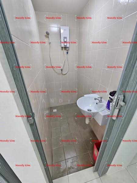 Apartment for Sale at Taman Erskine - Mandy Lim - Bathroom - PropertyGuru.com.my