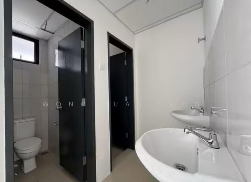 Kedai / Pejabat untuk Dijual di Bandar Bukit Tinggi (Klang) - Wong Yuan Kong - PropertyGuru.com.my
