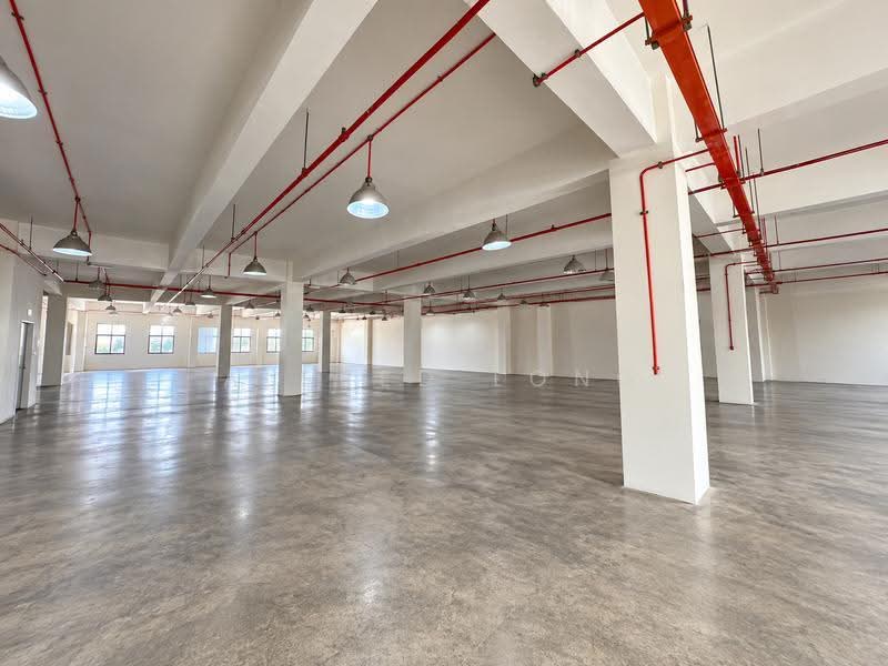 Gudang untuk Disewa di Kawasan Perindustrian Bukit Serdang (Seri Kembangan) - Alfred Long - Interior - PropertyGuru.com.my