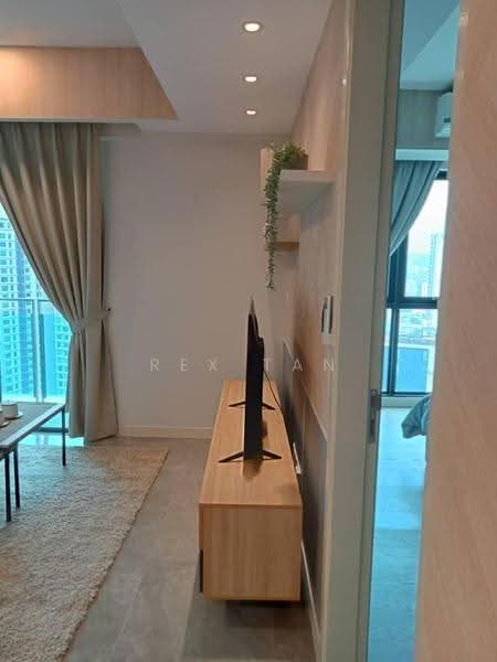 Kondominium untuk Disewa di Ooak Serviced Apartments @ Kiara 163 - Rex Tan - Living Room - PropertyGuru.com.my