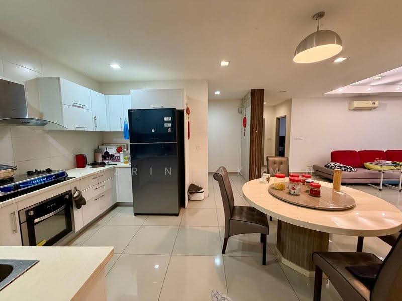 Condominium for Sale at T-Parkland - Nazrin Hakimin - Kitchen - PropertyGuru.com.my