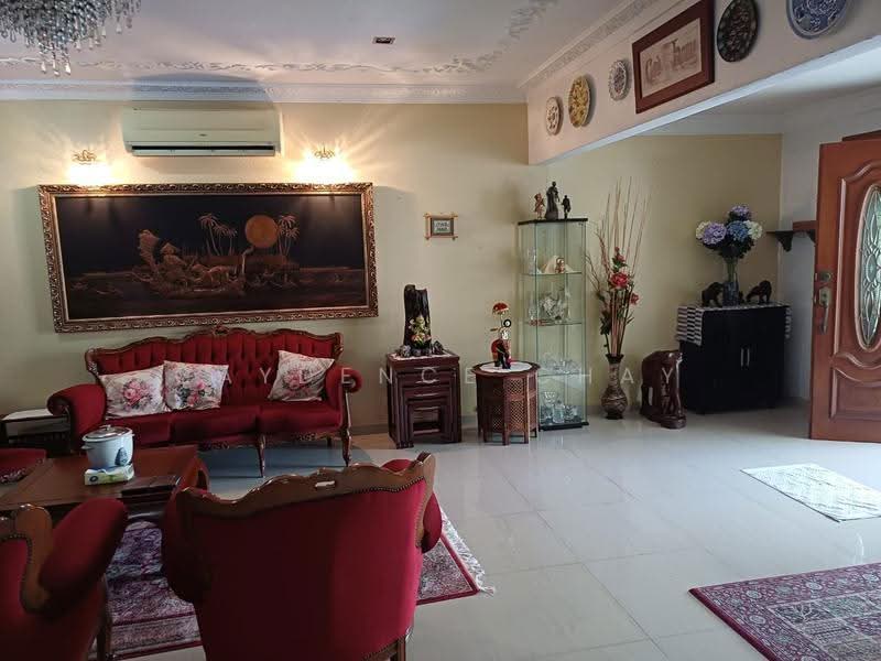 Bungalow House for Sale in Taman Overseas Union (Taman Oug) (Jalan Klang Lama (Old Klang Road)) - Caydence Chay - Living Room - PropertyGuru.com.my