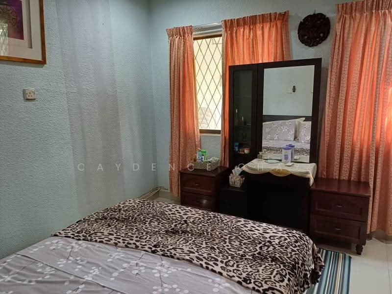 Bungalow House for Sale in Taman Overseas Union (Taman Oug) (Jalan Klang Lama (Old Klang Road)) - Caydence Chay - Bedroom - PropertyGuru.com.my
