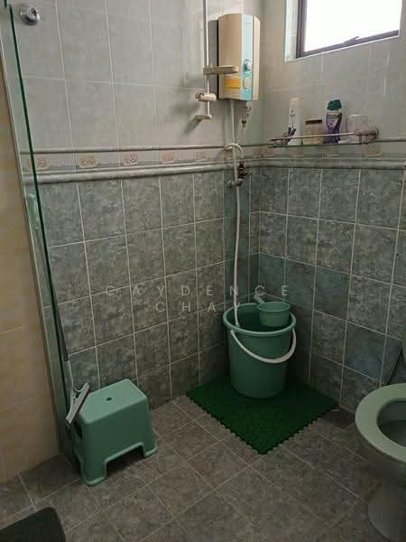 Bungalow House for Sale in Taman Overseas Union (Taman Oug) (Jalan Klang Lama (Old Klang Road)) - Caydence Chay - Bathroom - PropertyGuru.com.my