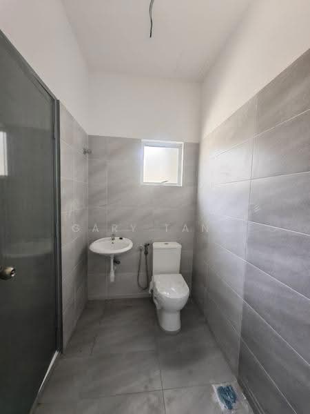 Rumah Teres 2-Tingkat untuk Dijual di Bercham (Ipoh) - Gary Tang - Bathroom - PropertyGuru.com.my