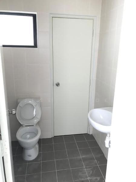 Rumah Teres 2.5-Tingkat untuk Disewa di Abadi Heights (Puchong) - Jessica Mok - Bathroom - PropertyGuru.com.my
