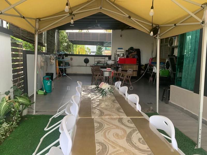 Bungalow House for Sale in Taman Gaya (Ulu Tiram) - Bella Ho - Exterior - PropertyGuru.com.my