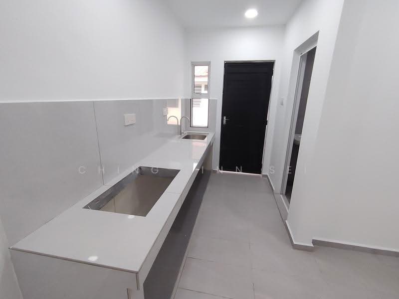 Terraced House for Sale in Taman Melaka Jaya (Batu Berendam) - Ching Linn Sei - Kitchen - PropertyGuru.com.my