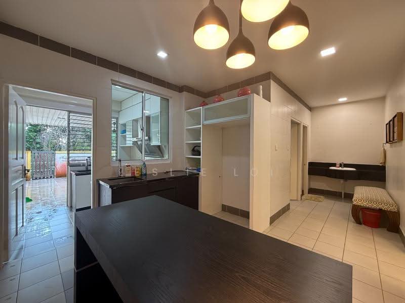 2-storey Terraced House for Sale in Green Heights (Kuching) - Leslie Loi - Kitchen - PropertyGuru.com.my