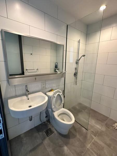 Condominium for Sale at Twy Duplex Condos - Yong . - Bathroom - PropertyGuru.com.my