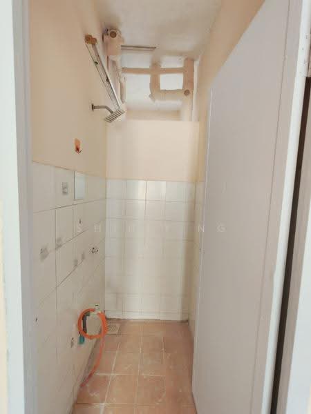Apartment for Sale at Palma Apartment (Bandar Country Homes) - Shirly Ng - Bathroom - PropertyGuru.com.my