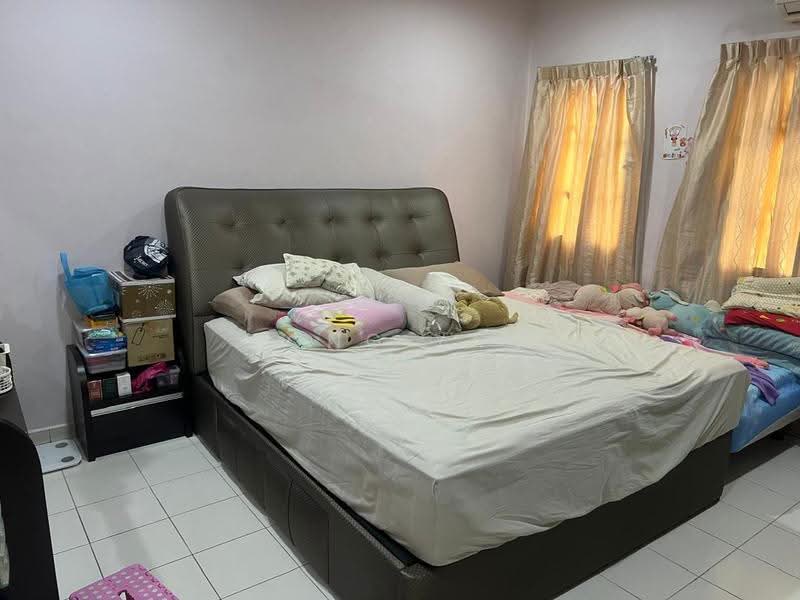 2-storey Terraced House for Sale in Setia Alam (Selangor) - Fong Yan - Bedroom - PropertyGuru.com.my
