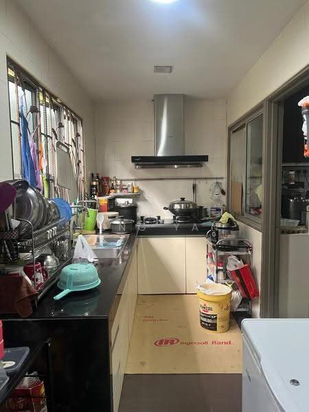 2-storey Terraced House for Sale in Setia Alam (Selangor) - Fong Yan - Kitchen - PropertyGuru.com.my