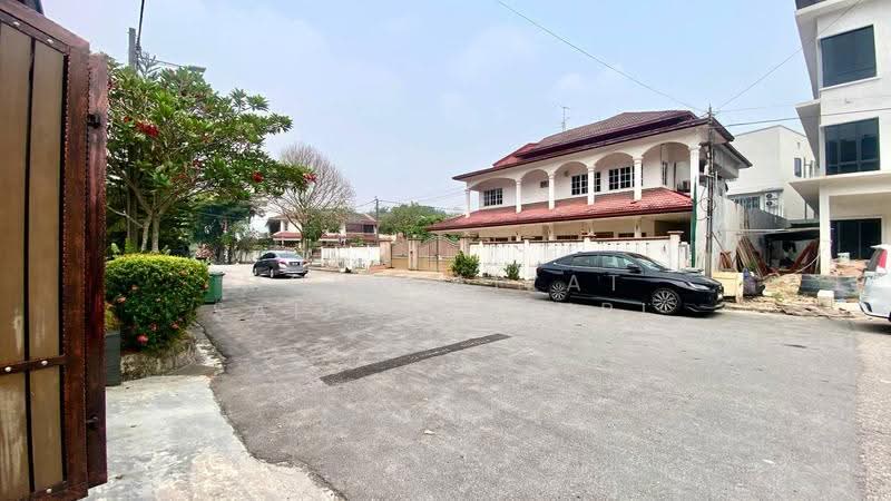 Rumah Banglo untuk Dijual di Taman Mulia (Cheras) - Mohd Aizat Saiful Bahri - Exterior - PropertyGuru.com.my