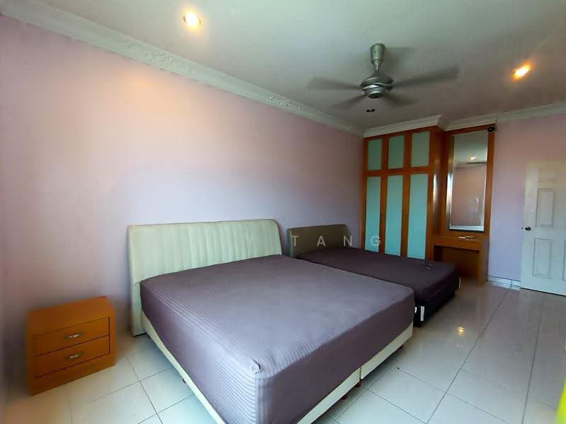 3-storey Terraced House for Sale in Ipoh (Perak) - Gary Tang - Bedroom - PropertyGuru.com.my