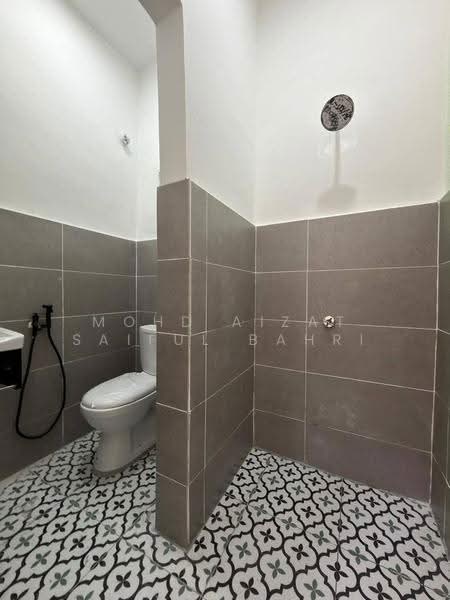 Rumah Teres 1-Tingkat untuk Dijual di Senawang (Negeri Sembilan) - Mohd Aizat Saiful Bahri - Bathroom - PropertyGuru.com.my