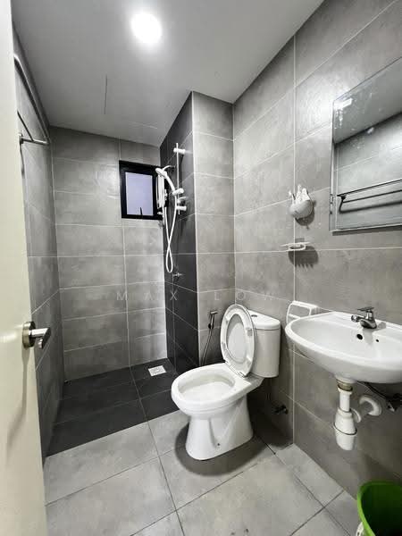 Kondominium untuk Disewa di The Olive - Max Low - Bathroom - PropertyGuru.com.my