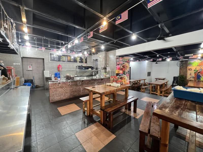 Shop for Sale in Seksyen 15 (Bangi) - Mohd Khairil Fitri - Interior - PropertyGuru.com.my