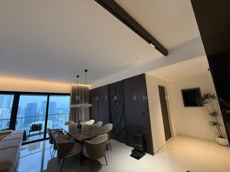 Kediaman Servis untuk Disewa di Setia Sky Seputeh - Wan Jia Shun - Living Room - PropertyGuru.com.my