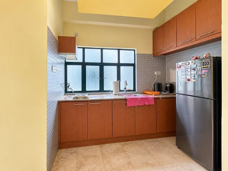 Condominium for Rent at 10 Semantan Suites - Ravin Judge - Kitchen - PropertyGuru.com.my