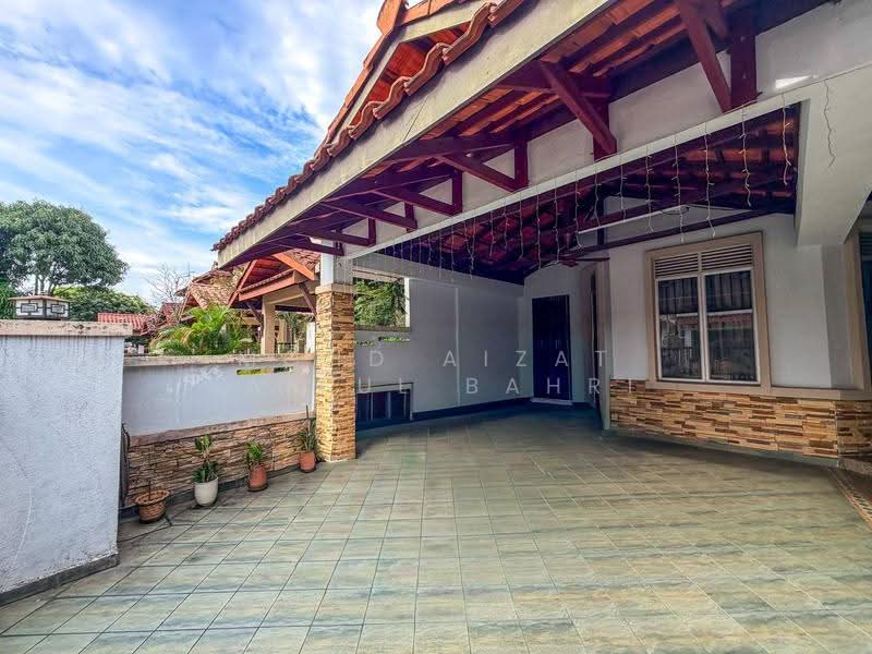 2-storey Terraced House for Sale in Damai Murni (Cheras) - Mohd Aizat Saiful Bahri - Exterior - PropertyGuru.com.my