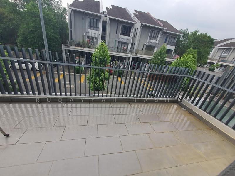 Townhouse for Rent in Bangi (Selangor) - Ruqayyah Hashim - Exterior - PropertyGuru.com.my