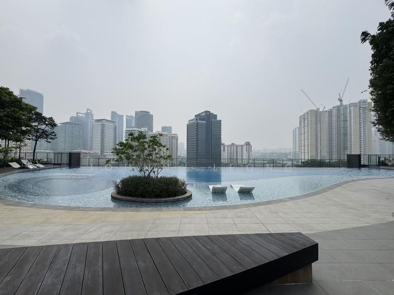 Kondominium untuk Disewa di Setia Sky Seputeh - Johnny Leong - Pool - PropertyGuru.com.my