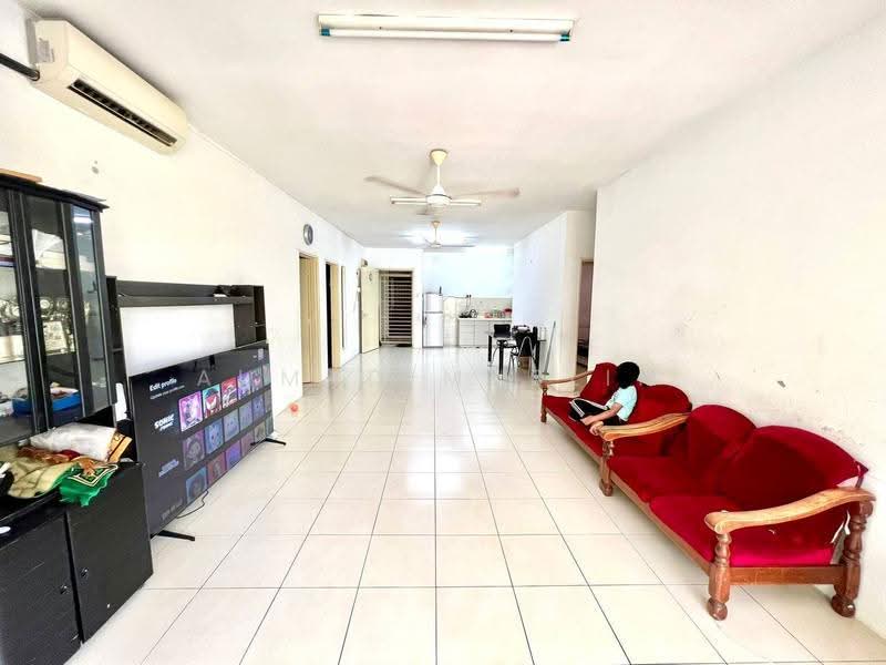 Condominium for Sale at Platinum Lake PV 13 - Ahmad Muslim - Living Room - PropertyGuru.com.my