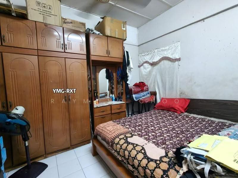 Pangsapuri untuk Dijual di Vista Bayu - Raymond Choo - Bedroom - PropertyGuru.com.my